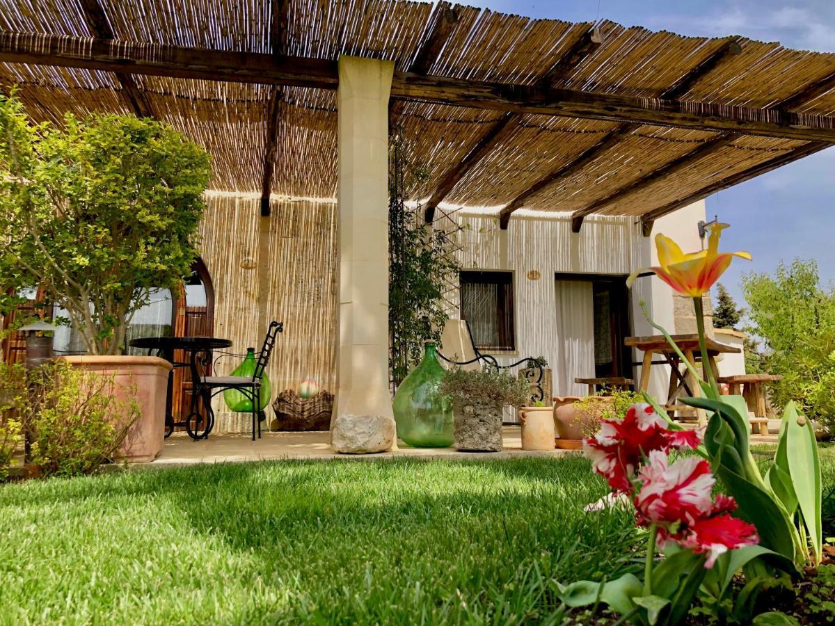 Masseria Casina Montana Corigliano dʼOtranto Eksteriør billede