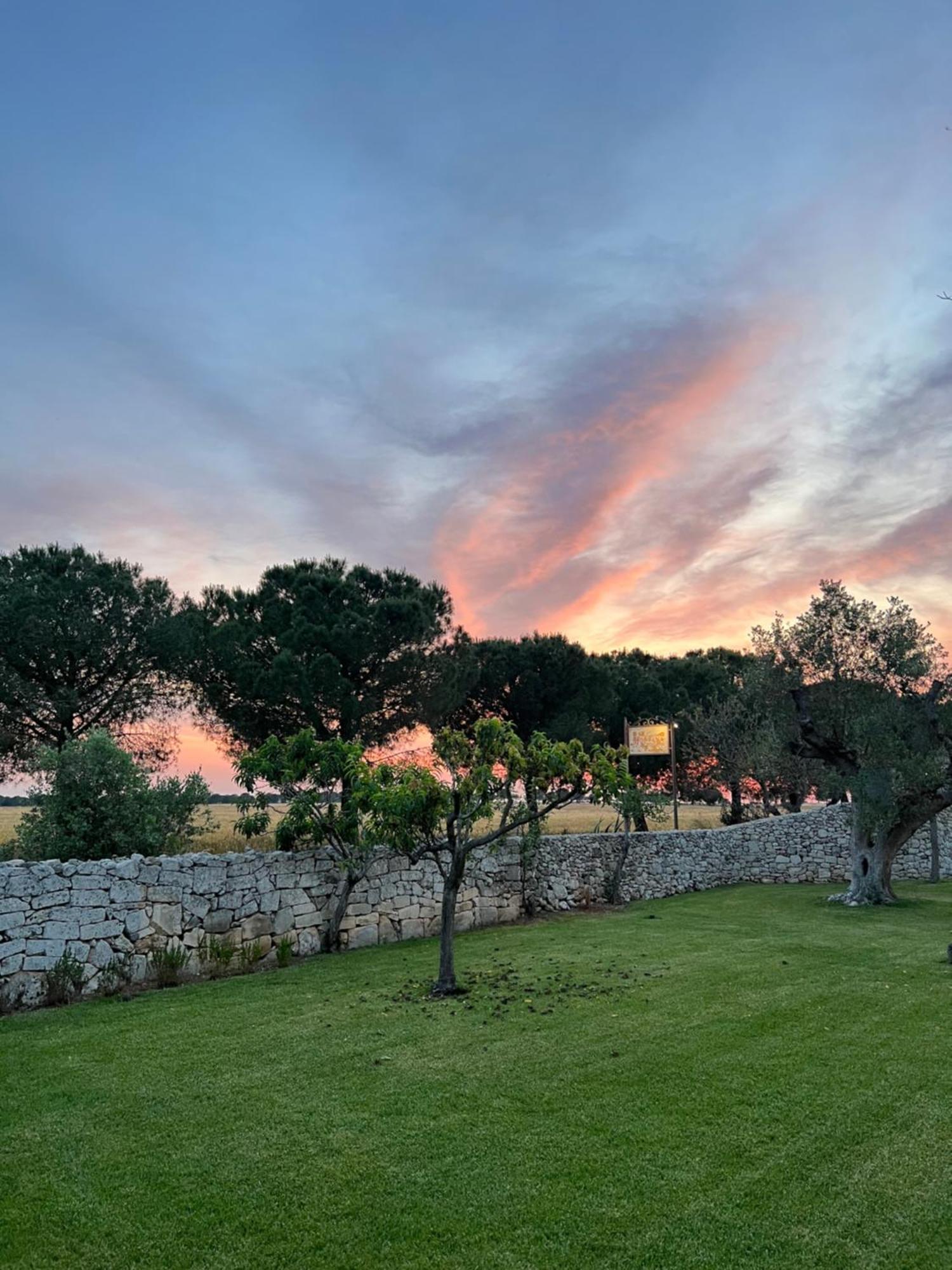 Masseria Casina Montana Corigliano dʼOtranto Eksteriør billede