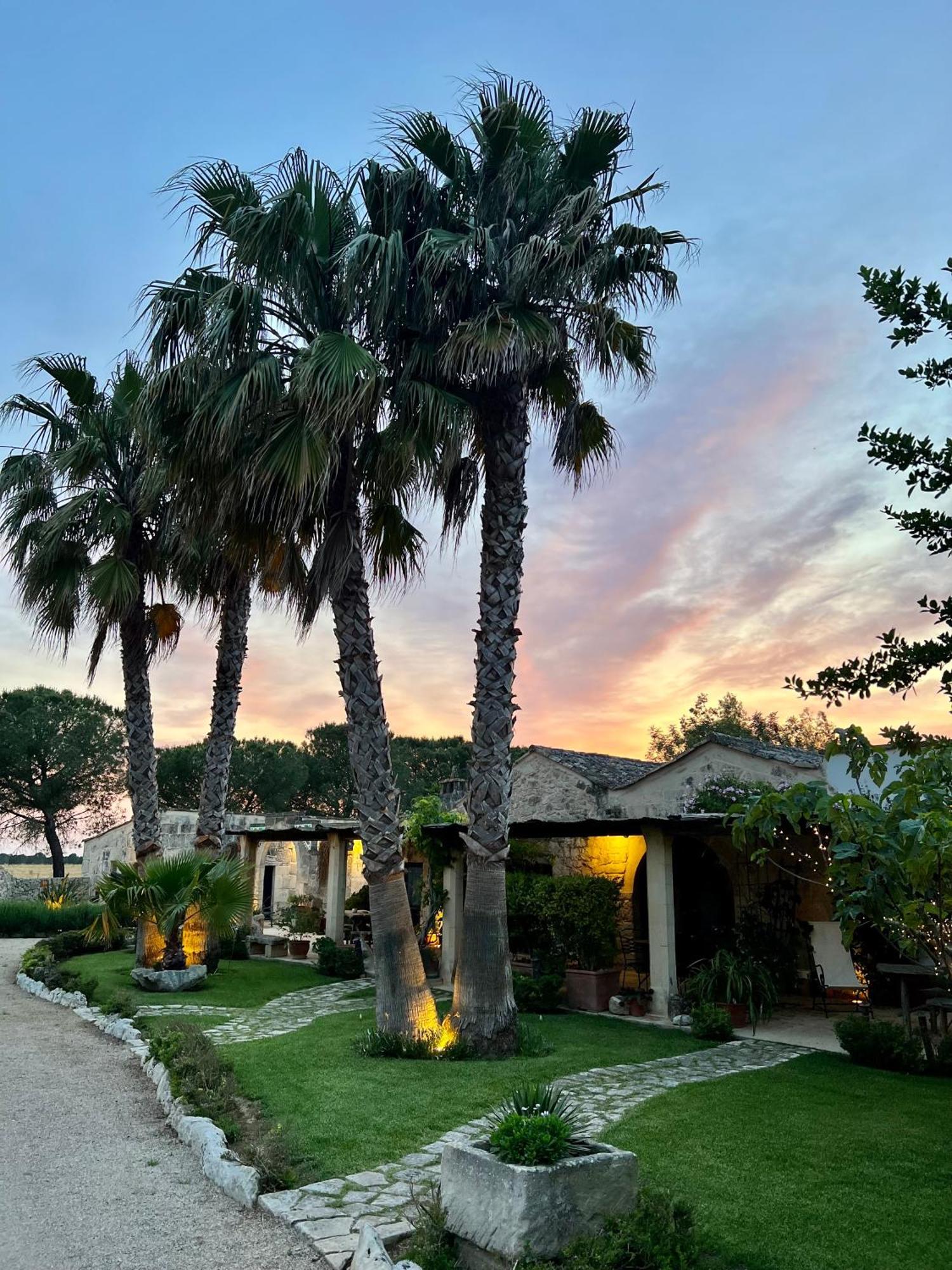 Masseria Casina Montana Corigliano dʼOtranto Eksteriør billede